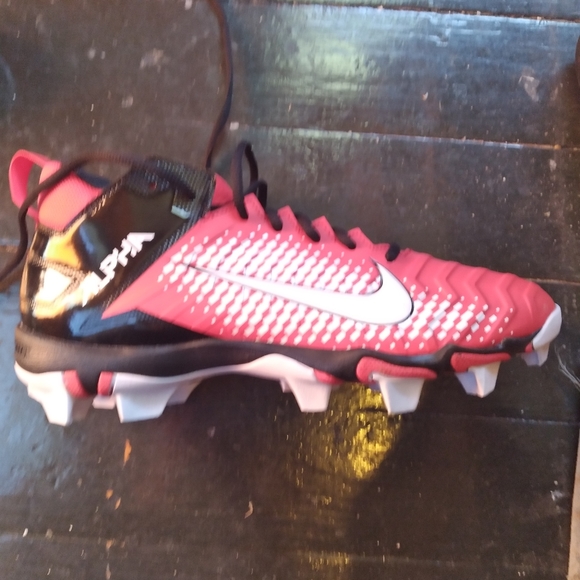 Cleats - Picture 3 of 3